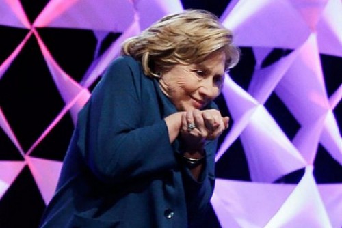 Angry Protester Throws Shoe At Hillary Clinton – Woman Currently In Custody With Secret Service – (VIDEO)