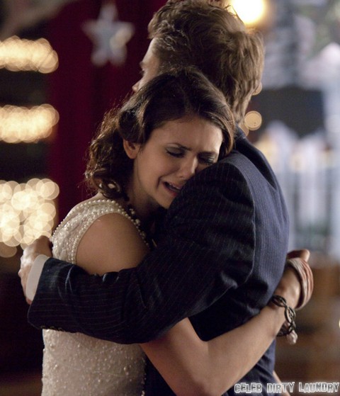 Nina Dobrev Caught Ian Somerhalder Cheating!! – Demands Apology On Twitter (PHOTOS)