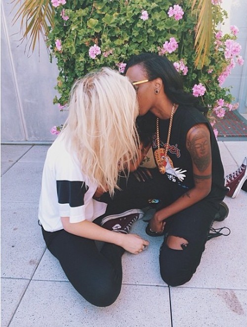 Ireland Baldwin and Bi-Sexual Female Rapper Angel Haze Kissing Make Out Session (PHOTO)
