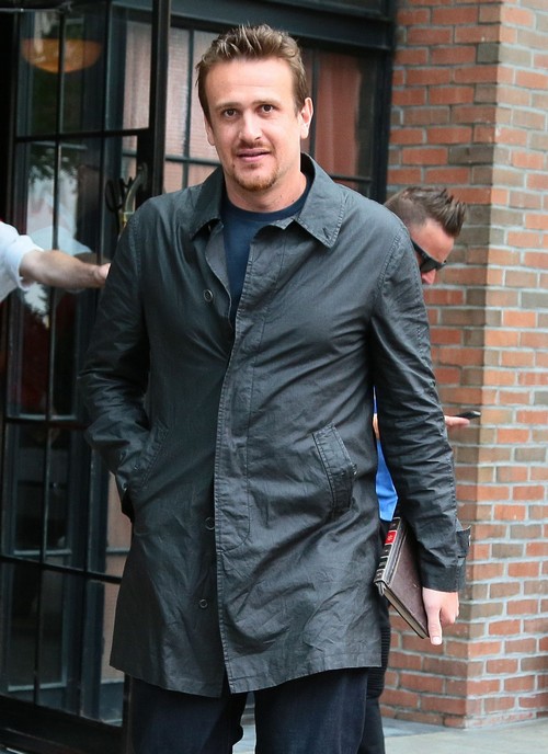 Jason Segel and Michelle Williams Dating, Back Together – Report