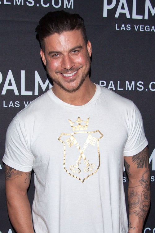 Jax Taylor Claims He Had Sex With Lindsay Lohan, Then Denies It: Embarrassed About Lilo Hook-Up?