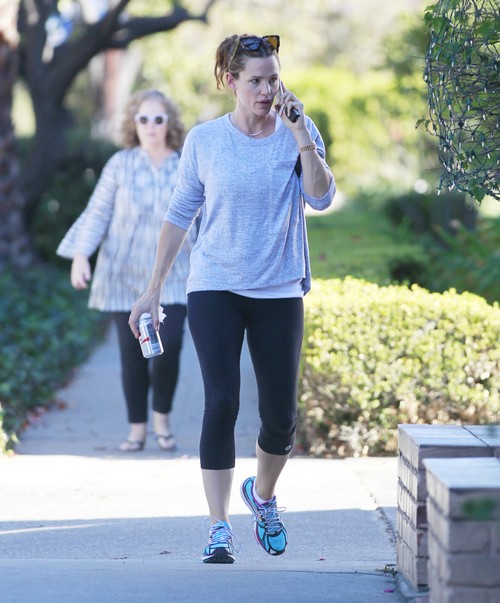 Jennifer Garner Desperate For Ben Affleck Reunion – Secretly Getting Botox Injections?
