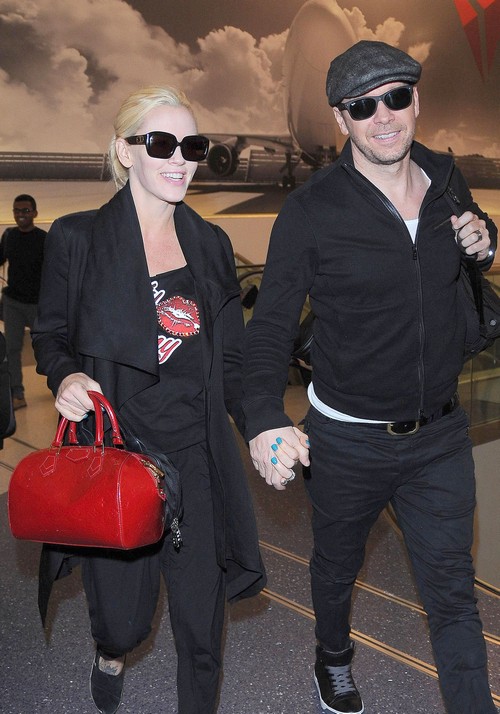 Mark Wahlberg Hates Jenny McCarthy – The Wahlburgers Reject ‘Blue Bloods’ Donnie Wahlberg’s Wife?