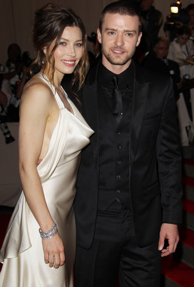 Bridezilla Jessica Biel To Justin Timberlake: This Engagement Ring’s Not Going To Cut It