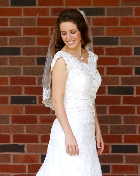 19 Kids & Counting Jill And Derick Dillard Living Under Jim Bob Duggar’s Thumb!