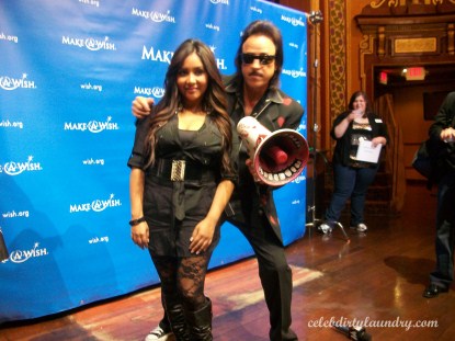 WWE Legend Jimmy Hart Meets Snooki