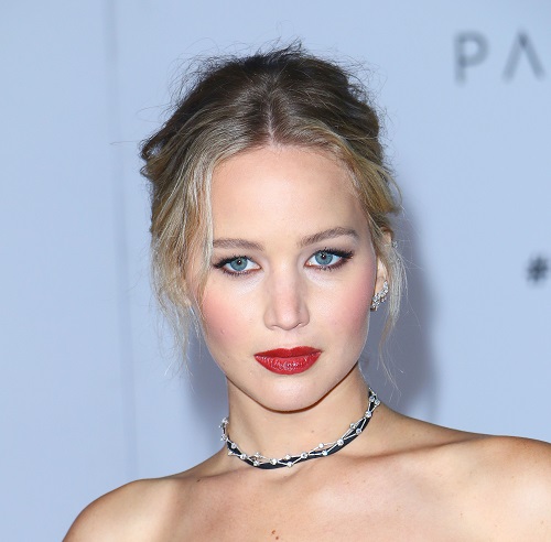 Jennifer Lawrence And Amy Schumer Friendship Cooled Off – What Happened To BFF’s?