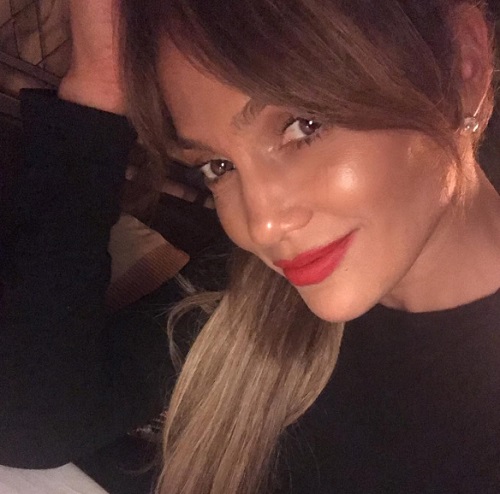 Jennifer Lopez’s Diva Antics: J-Lo’s Security Shuts Down Bathroom At Benefit For Singer