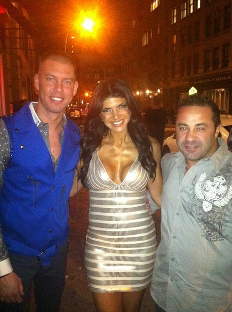 Teresa Giudice and Joe Giudice Party In A Gay Club To Boost Their Brand