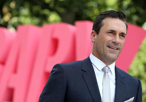 Jon Hamm And Jenny Slate Dating On The Down Low For Months