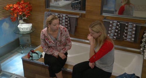 Big Brother 17 Spoilers: AusTwins Mend Bridge With Vanessa – Van’s ‘Dueling Mega Alliance’ Theory Fills Austin With Paranoia!