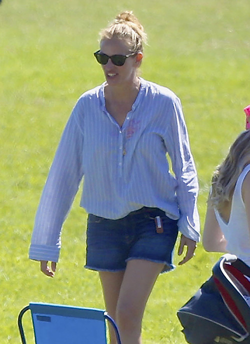 Julia Roberts Divorce Rumors: Seeing Kiefer Sutherland as Danny Moder Moves Out?