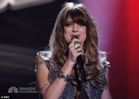 Juliet Simms The Voice ‘It’s A Man’s World’ Performance Video 4/30/12