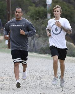 Justin Bieber Indicted For Attacking Photographer In Argentina: Faces Arrest And Jail Time, Forced To Cancel Tour Leg