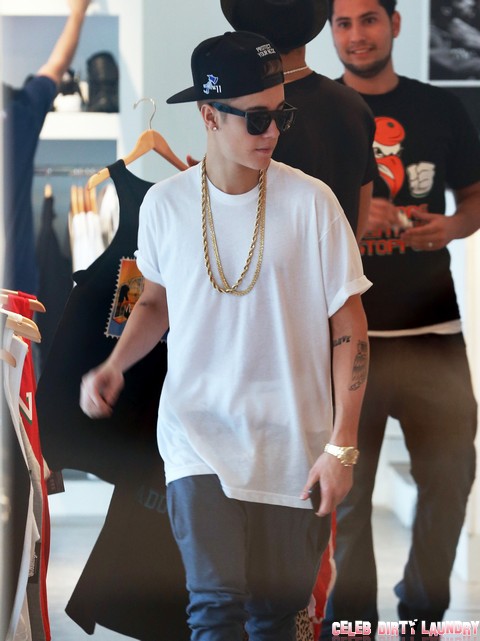 Justin Bieber Loves One Direction and The Wanted – Especially Harry Styles