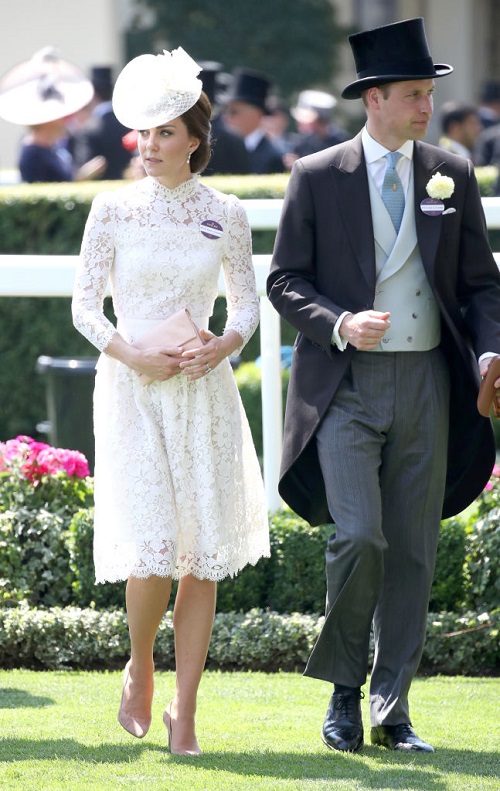 Queen Elizabeth Appointing Prince William And Kate Middleton To Be The Next King And Queen Of England?