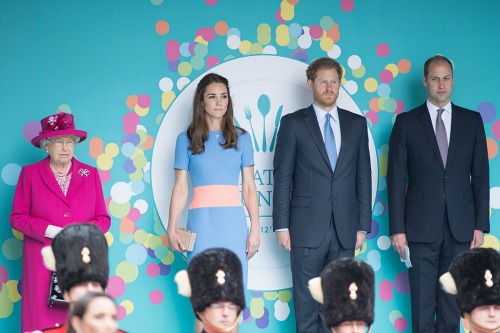 Kate Middleton Feuding With Queen Elizabeth Over Control of Prince George and Princess Charlotte