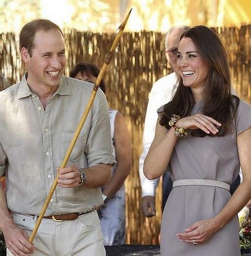 Kate Middleton Selects Her Own Clothes Without Stylist – Does Her Own Makeup?