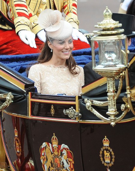 Kate Middleton’s Insistence On Going Nude Has Fashion Critics Angry