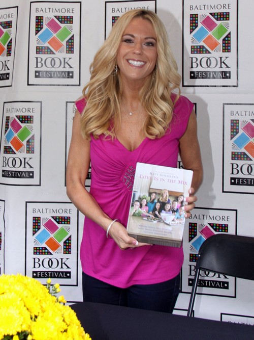 Kate Gosselin Still Promoting Lame Cookbook, Refusing To Accept Failure