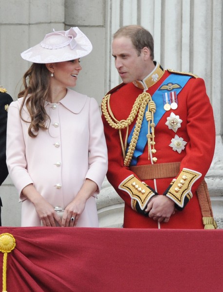 Kate Middleton In Labor? Prince William and Standby Helicopter Are Missing!