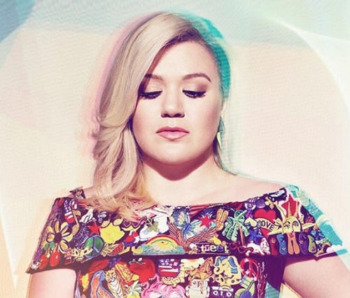 ‘The Voice’ Ratings Down: Can Kelly Clarkson Save Show Before It’s Too Late?