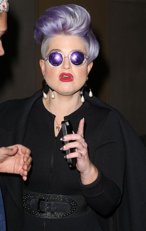 Kelly Osbourne Drunk and Relapsing – Report