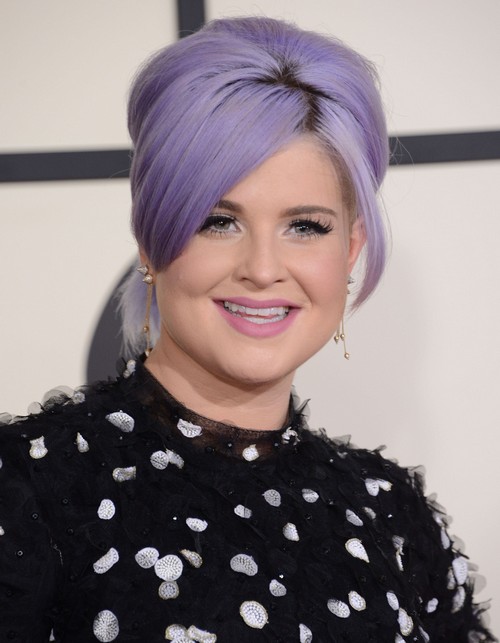 Kelly Osbourne Binge Eating Gained 15 Pounds – Fashion Police Wants to Fight ‘Image-Conscious Hollywood’ – Hypocrite?