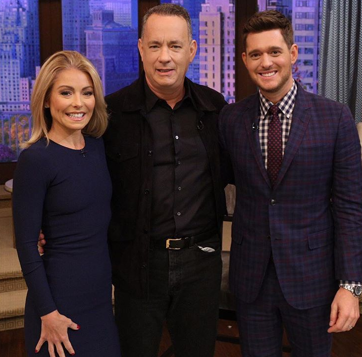 Kelly Ripa ‘Live’ Co-Host Position For Michael Buble: Risking Career and Reputation?