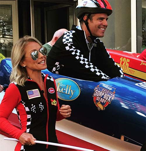 Kelly Ripa Humiliated: Celebrities Refuse To Co-Anchor Alongside Hot-Headed Talk Show Host – Career In Jeopardy?