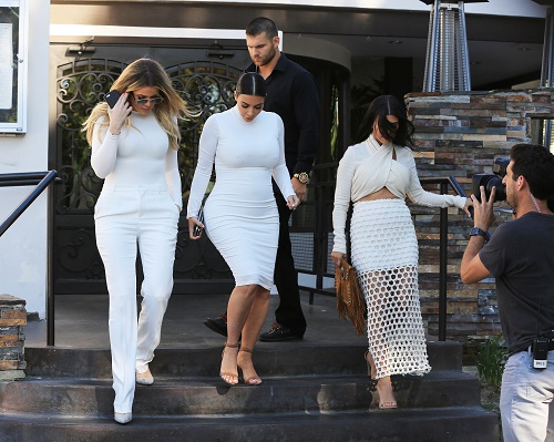 Khloe Kardashian Divorce: Lamar Odom Finally Gives Up On Marriage, Khloe Drags Out Divorce To Pull In Ratings!