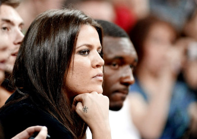 Khloe Kardashian Is A Fake!