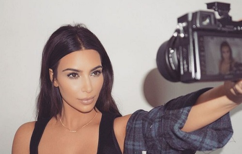 Kim Kardashian Is Too Shaken Up From Robbery To Return To Paris