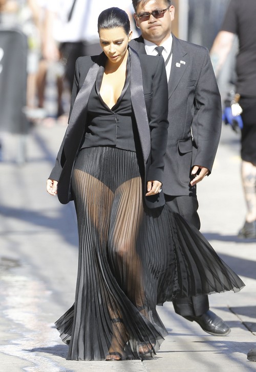 Kim Kardashian Divorce: Kanye West Demands Kimye’s Second Child – Sends Wife To Jimmy Kimmell With Spanx Showing