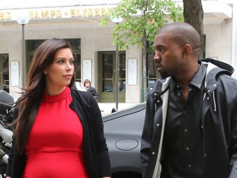 Kim Kardashian And Kanye West Fighting Over Baby Name!