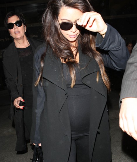 Kris Jenner Forcing Kim Kardashian To Stay Hidden Until North West Baby Pics Released