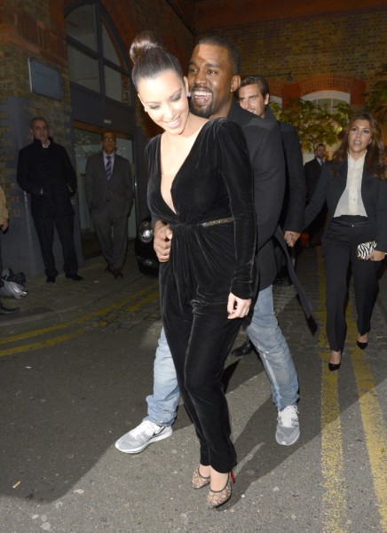 Kim Kardashian And Kanye West Marrying In Egypt??