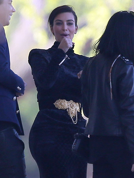 Kim Kardashian And Kanye West Hunt For New France Wedding Location After Being Denied Palace Of Versailles Venue! (PHOTOS)