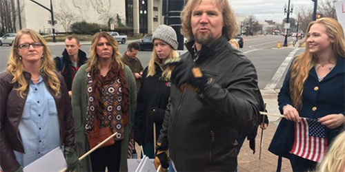 Kody Brown’s Marriages In Crisis: ‘Sister Wives’ Star Leads Protest Against Bigamy Law