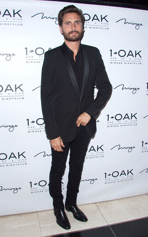 Kourtney Kardashian Knows Scott Disick Cheats: Doesn’t Care – Open Relationship Agreement Supports It?