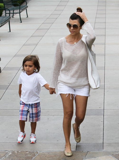 Kourtney Kardashian Blames Kris Jenner For Childhood Neglect and Emotional Damage – Raised By Nannies