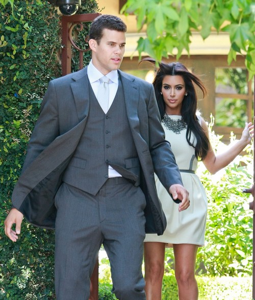 Kris Humphries Laughs At Kim Kardashian After Learning Kanye West Cheated With Leyla Ghobadi