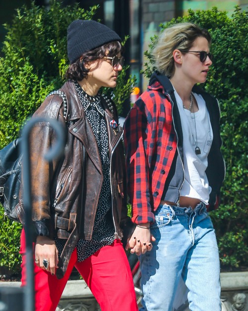 Kristen Stewart Steamy Soko Date: K-Stew’s Jeans Unbuttoned For Girlfriend  (PHOTOS)