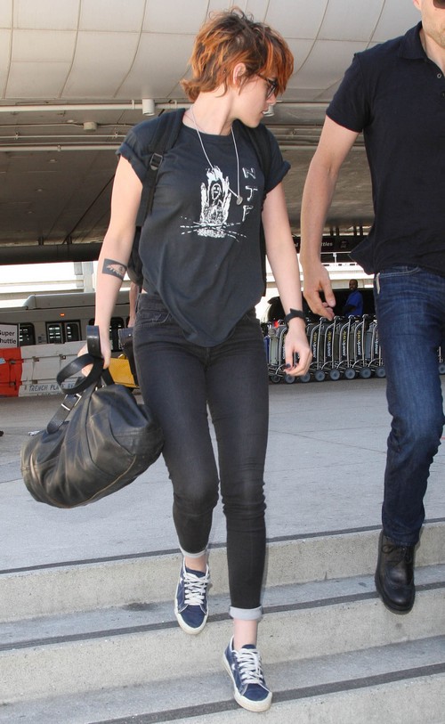Kristen Stewart Dating Robert Pattinson During Toronto Film Festival 2014: Twilight Stars Go Public With Relationships At TIFF?