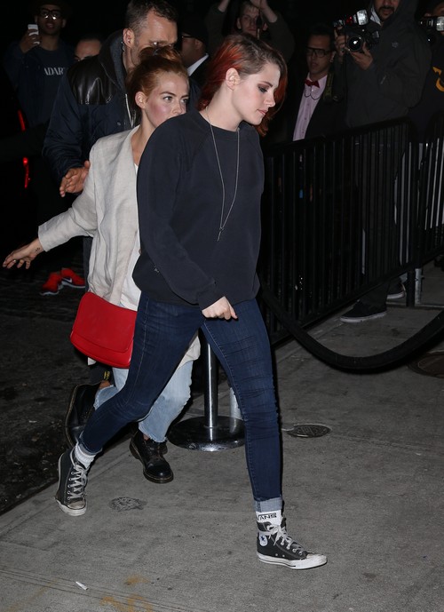 Kristen Stewart Forgives Robert Pattinson and Riley Keough For Fling – Still Sharing Villa at Cannes 2014