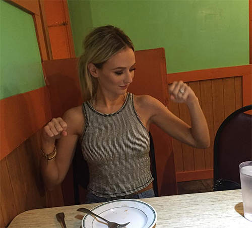 Lauren Bushnell The Bachelor Season 20 Winner Slams Body Shamers Attacking Her Skinniness: This Is How I Was Made!