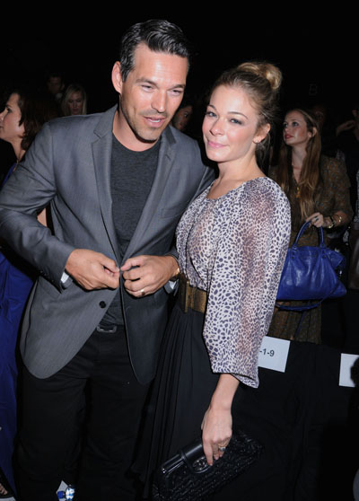 LeAnn Rimes Is Giving Husband Eddie Cibrian A “Ripped Up Prenup” And A Porsche For Christmas