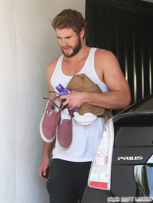 Liam Hemsworth Ditches Miley Cyrus And Parties Hard With Kellan Lutz