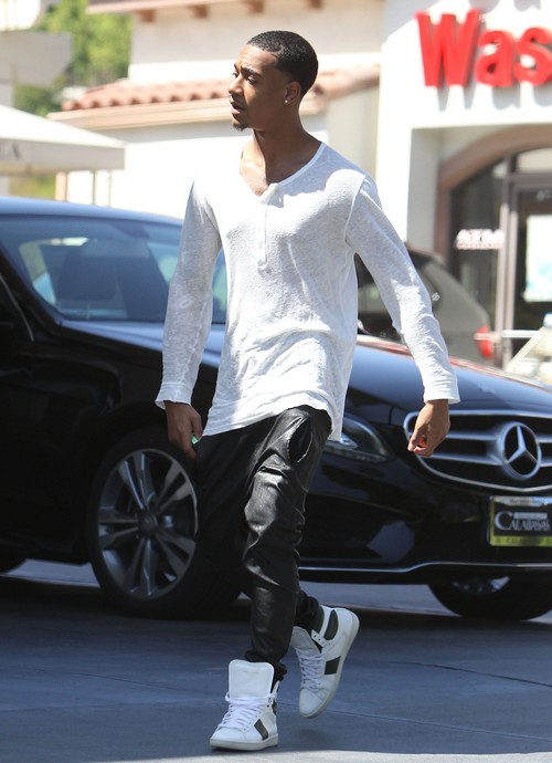 Lil Za Arrested Second Time While in Jail: Phone Smashing Vandalism -Tweeking from Drug Withdrawal?