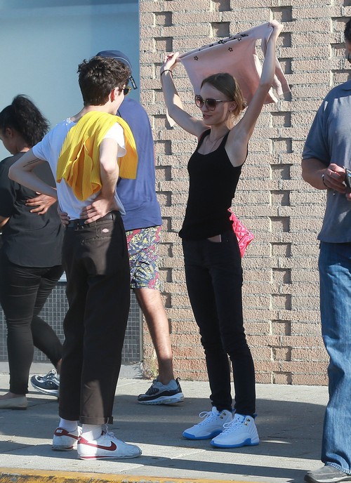 Lily-Rose Depp Over Amber Heard and Johnny Depp Divorce: Clowns For The Camera With Friend